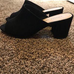 Chinese Laundry Black Mule Slip On